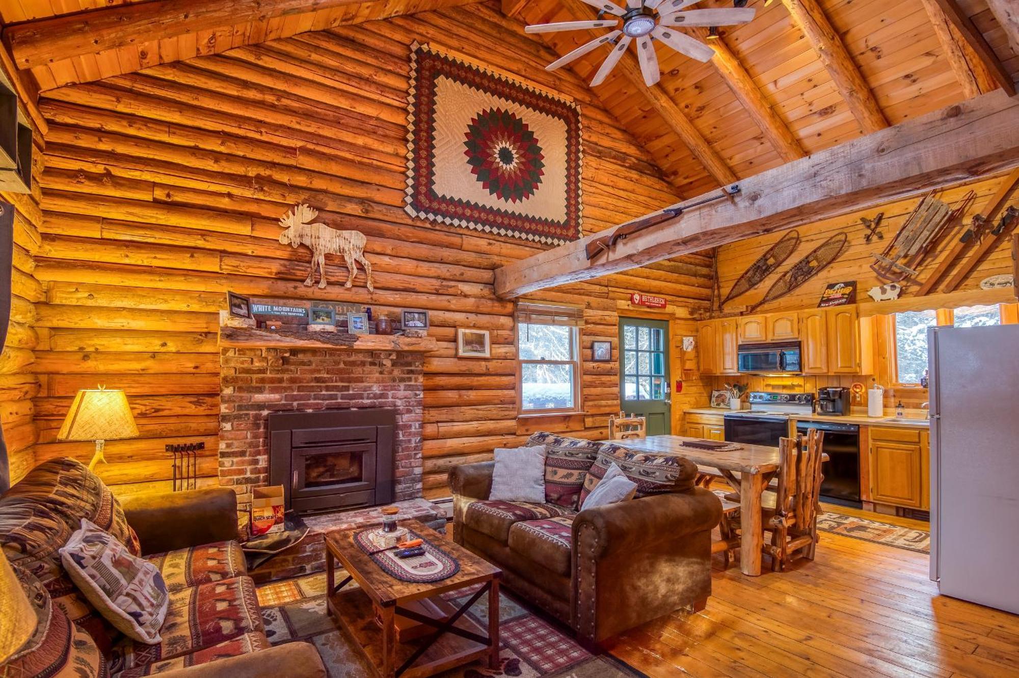 Family-Focused & Pet-Friendly Log Cabin With 4Br 2Ba Sleeps 10 Bethlehem Exterior foto